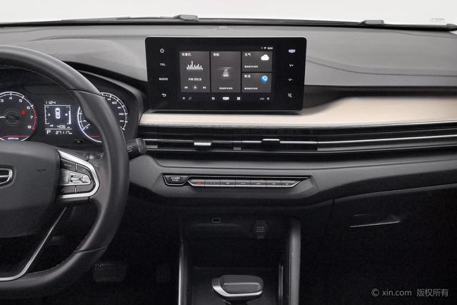 GEELY Vision X3 2021 car image #17