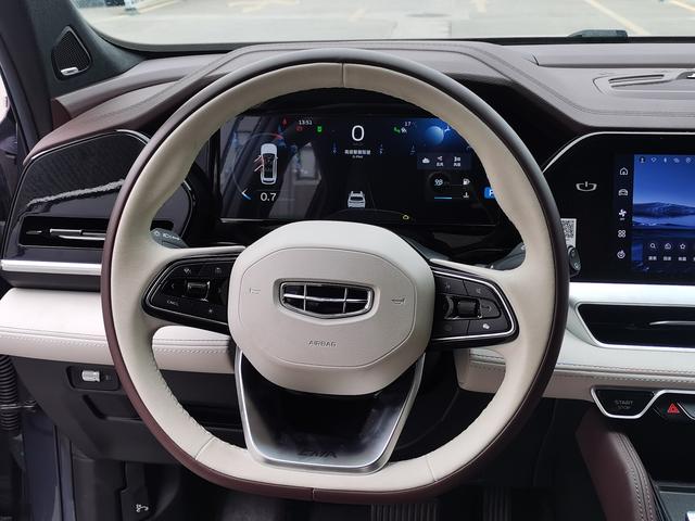GEELY Monjaro 2023 #17 GEELY Monjaro 2023 car image #17