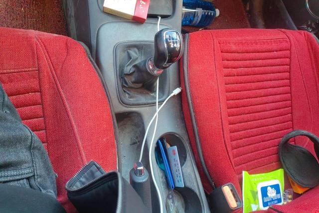 Kia K3 2015 car image #17