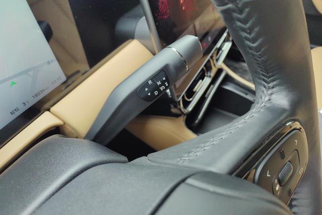 Leapmotor C11 2024 car image #17