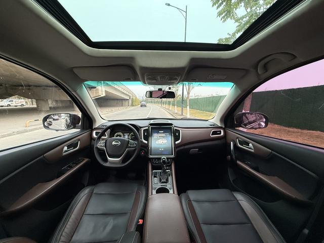 SWM斯威汽车 SWM斯威X7 2017 #17 SWM斯威汽车 SWM斯威X7 2017 汽车图片 #17