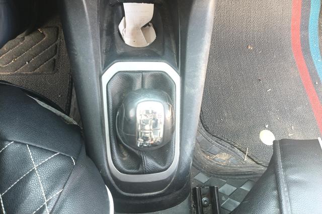 Citroen C-Elysée 2014 car image #17