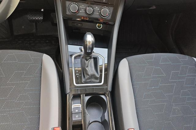 Jetta VS5 2024 car image #17