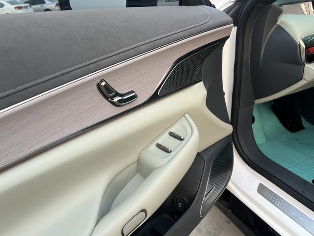 Exceed Stellar Era ES 2024 #17 Exceed Stellar Era ES 2024 صورة سيارة #17