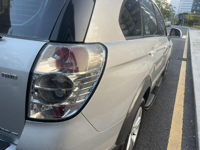 Chevrolet Captiva (Imported) 2011 car image #17