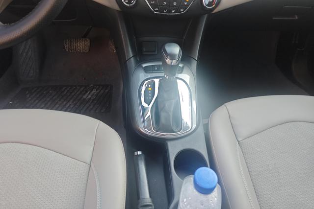 Chevrolet Cruze 2015 #17 Chevrolet Cruze 2015 immagine di auto #17