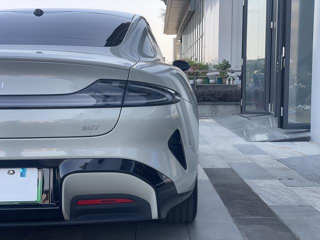 MI 2025 car image #17