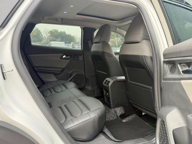 Citroen C5 X 2024 #17 Citroen C5 X 2024 car image #17