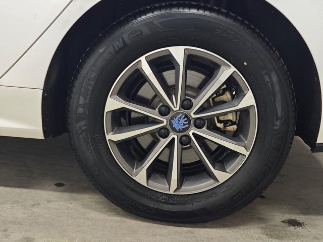 BYD Qin Pro New Energy 2019 car image #17