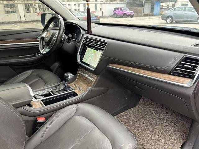 Roewe RX8 2018 image de voiture #17