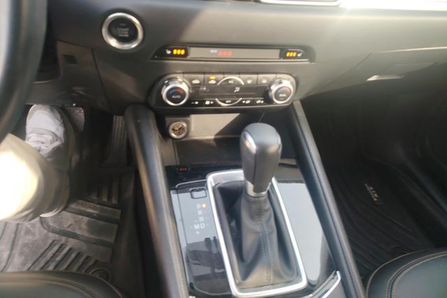 Mazda CX-5 2023 car image #17