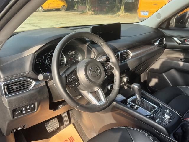 Mazda CX-5 2022 car image #17