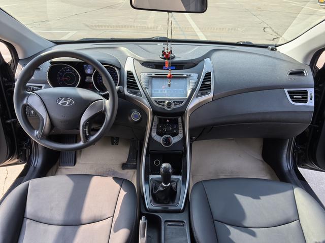 Hyundai Elantra MD 2013 #17 Hyundai Elantra MD 2013 car image #17