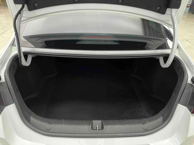 GEELY Emgrand L 2022 صورة سيارة #17