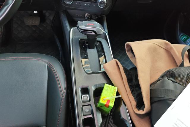 Chevrolet Tracker 2022 #17 Chevrolet Tracker 2022 immagine di auto #17