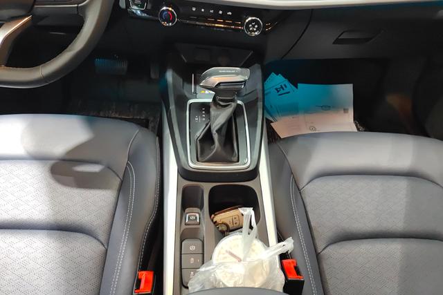 Chevrolet Monza 2023 car image #17