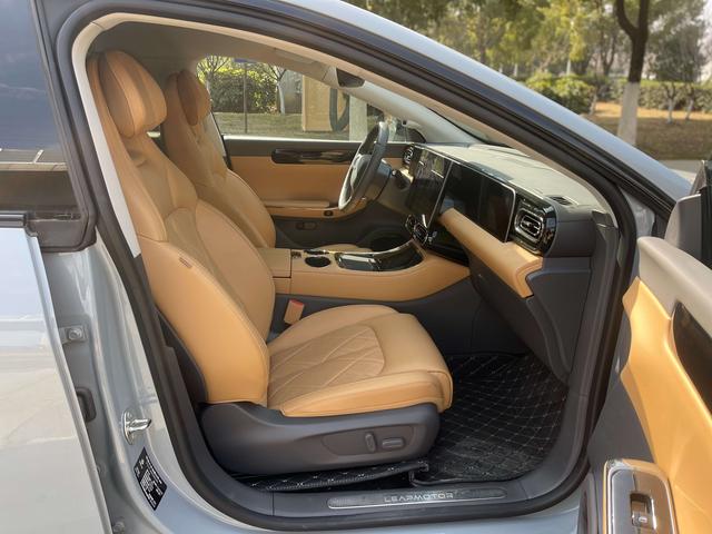 零跑汽车 零跑C01 2024 汽车图片 #17