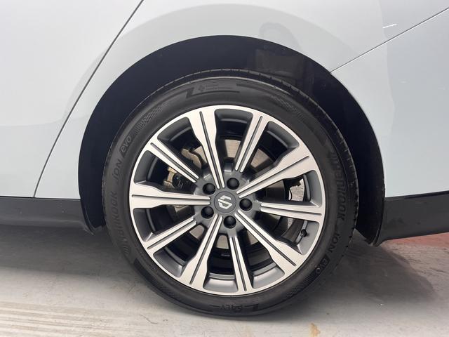 零跑汽车 零跑C01 2023 汽车图片 #17