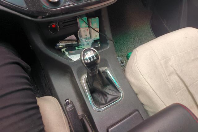 Forthing Lingzhi 2023 immagine di auto #17