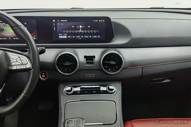 Forthing T5 EVO 2022 imagen de coche #17