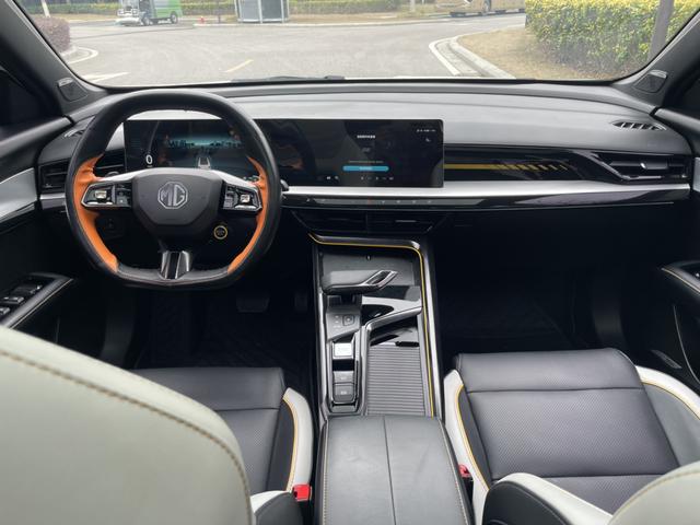 MG 5 Scorpio 2022 car image #17