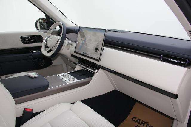 极氪 极氪9X 2026 汽车图片 #17