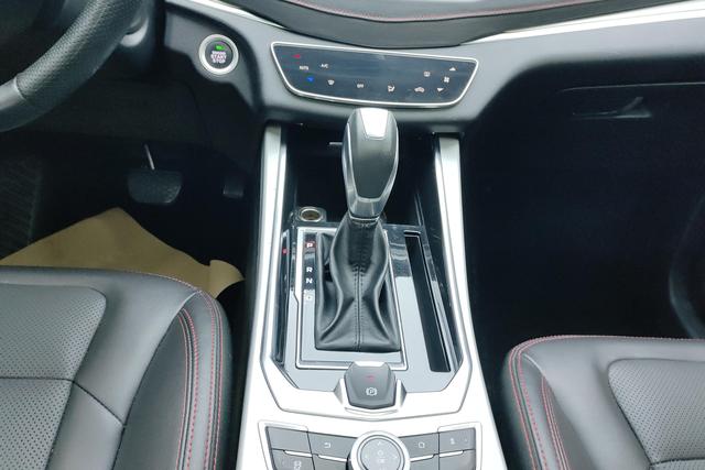 SWM G01 2019 immagine di auto #17