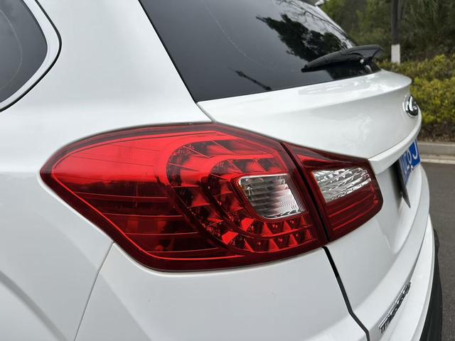 Chery Tiggo 5 2014 صورة سيارة #17