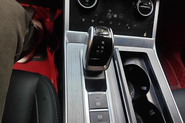 Chery Tiggo 8 2023 imagem de carro #17