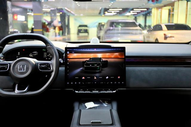 极氪 极氪7X 2024 汽车图片 #17