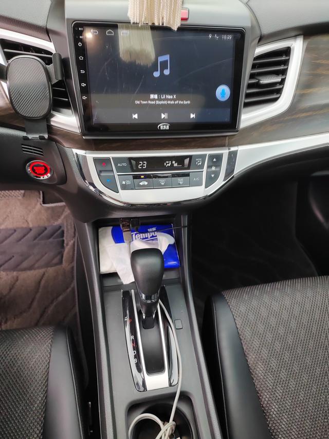 Honda Jade 2019 изображение автомобиля #17