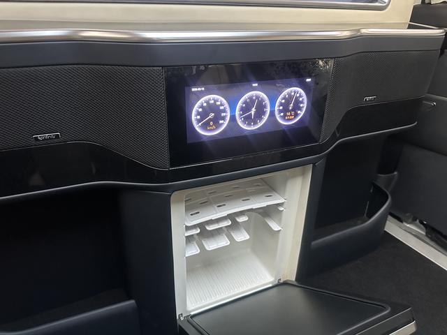 广汽传祺 传祺M8 2022 汽车图片 #17