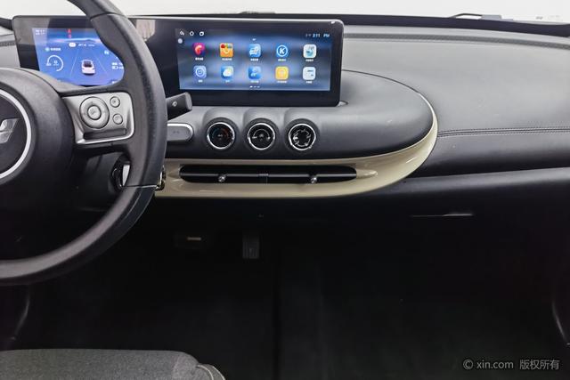 Wuling Binguo 2023 изображение автомобиля #17