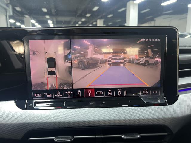 Volkswagen Lamando 2022 immagine di auto #17