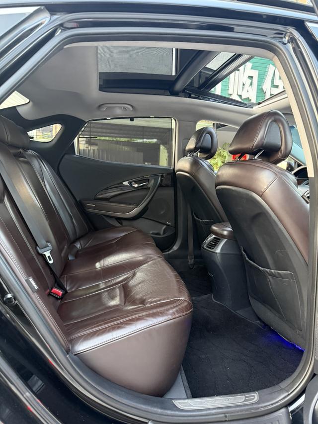 Hyundai Azera 2014 immagine di auto #17