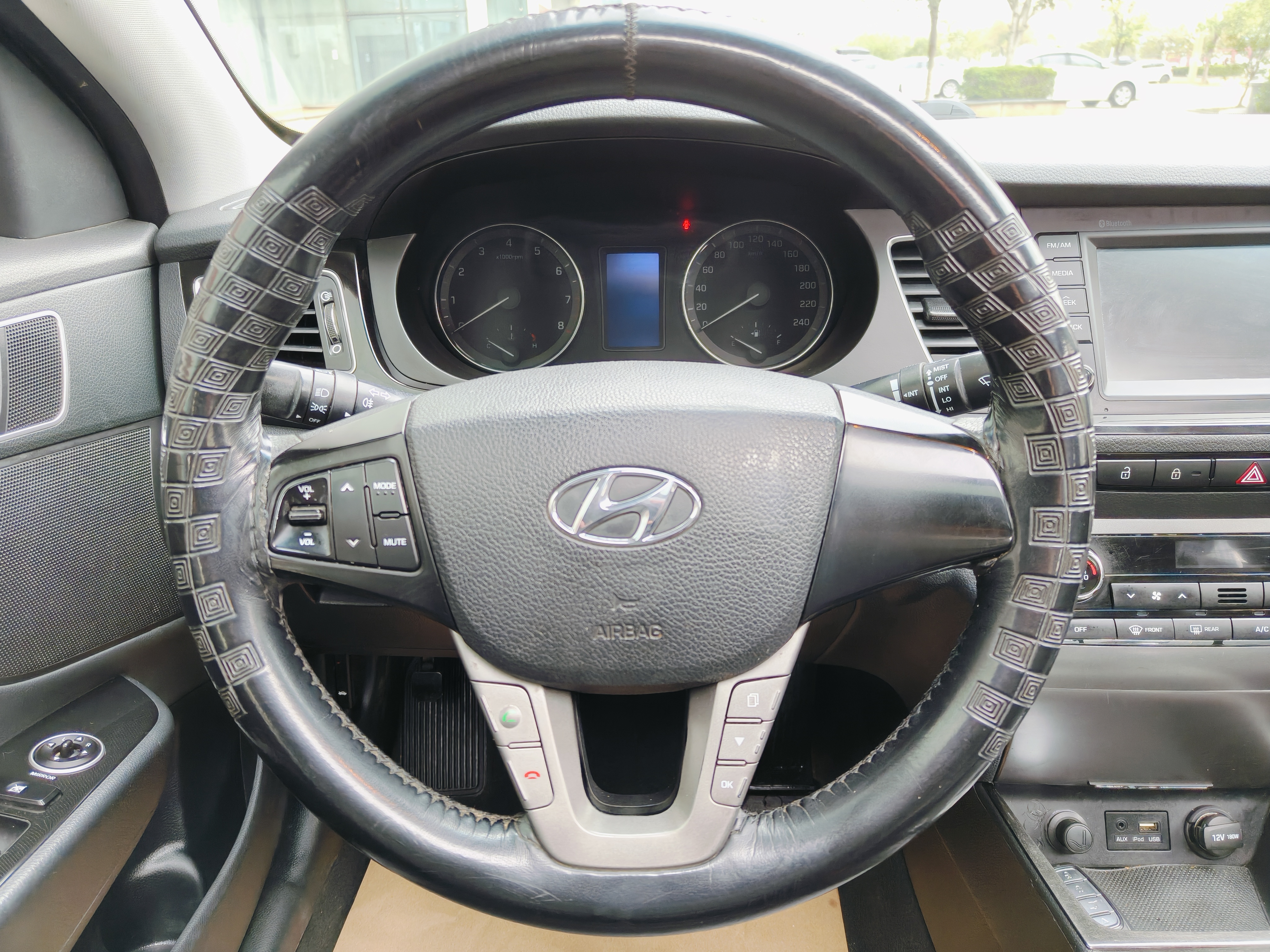 Hyundai Mistra 2016 car image #17