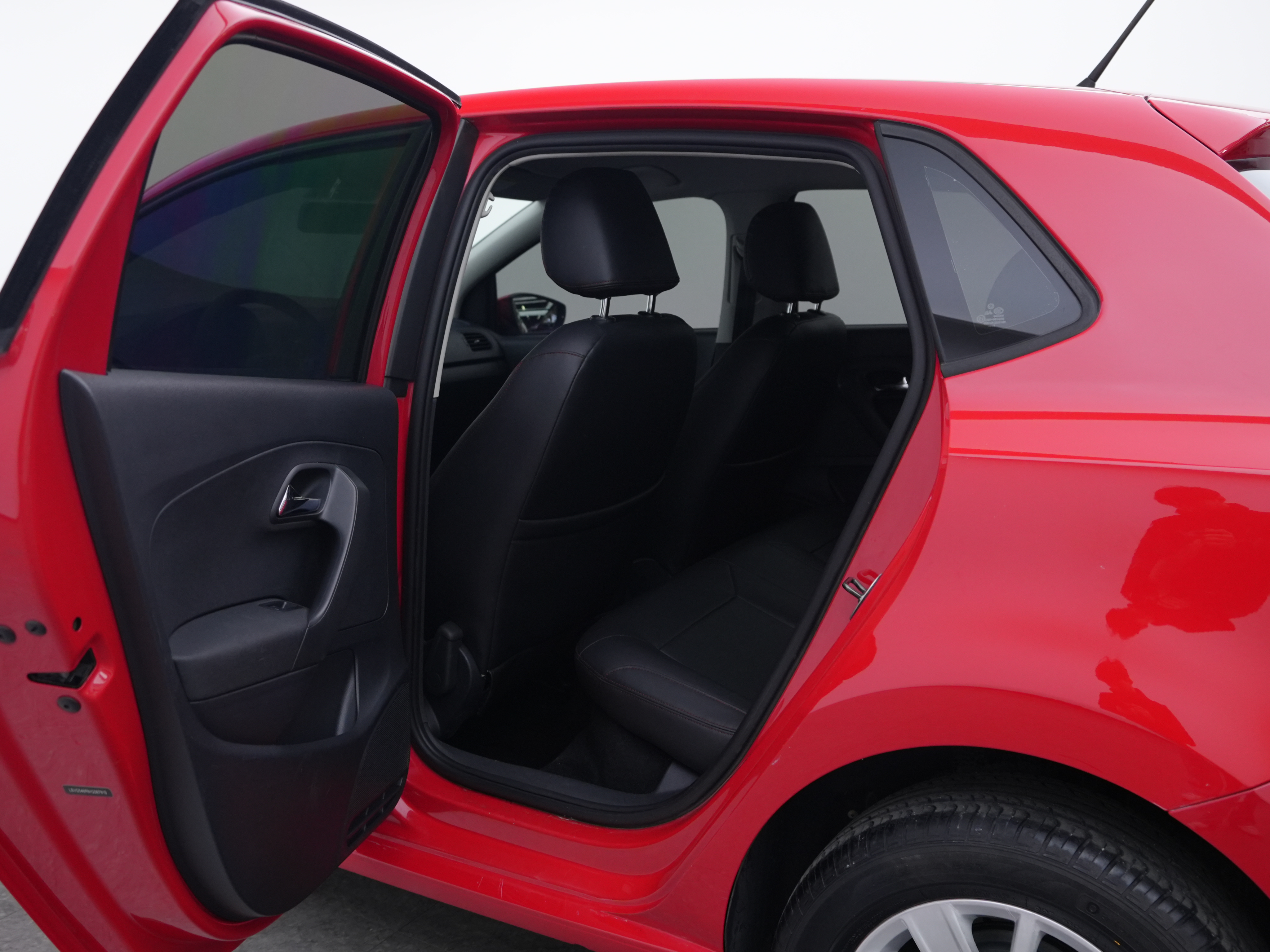 Polo 2017 car image #17
