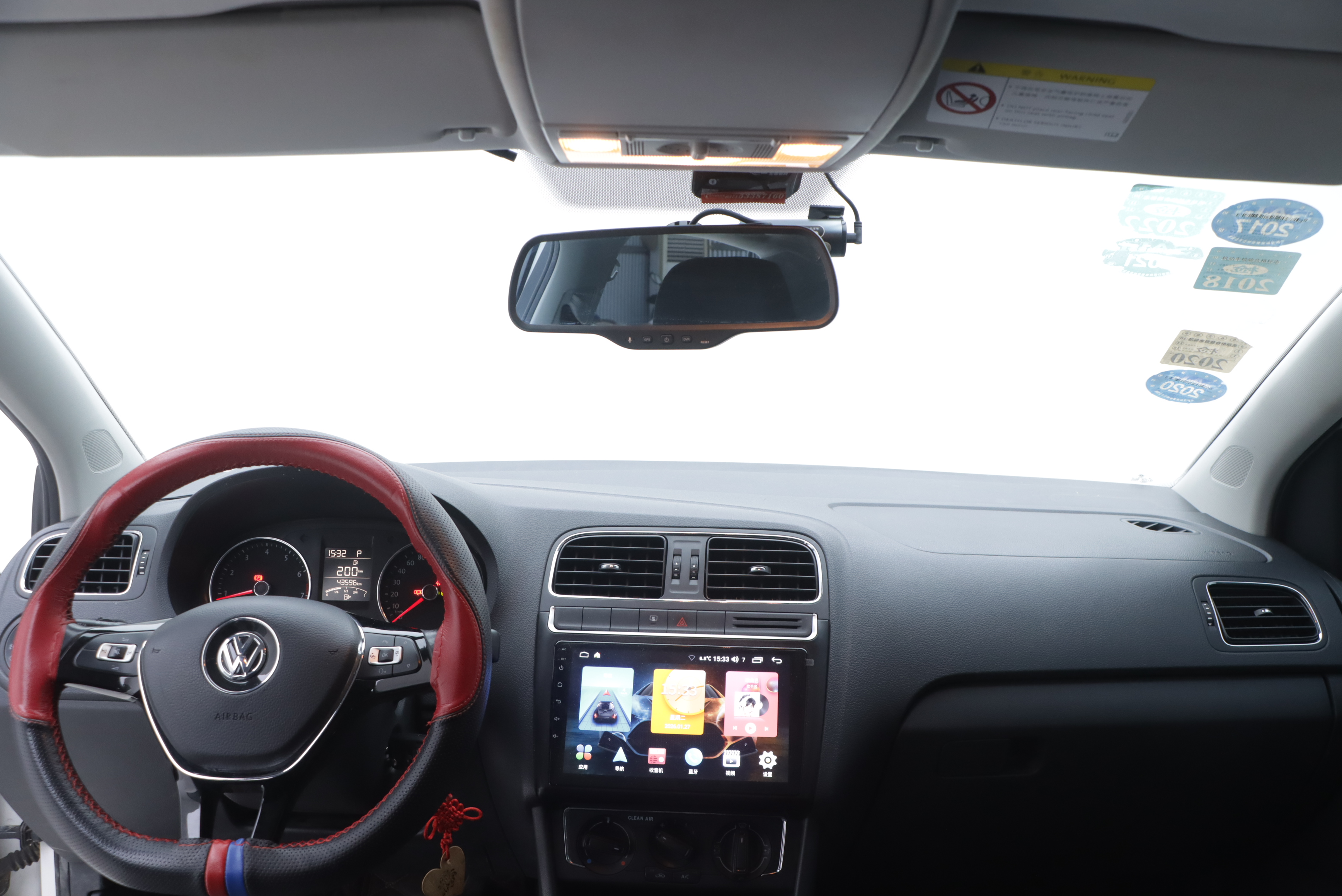 Volkswagen Polo 2016 #17 Volkswagen Polo 2016 car image #17