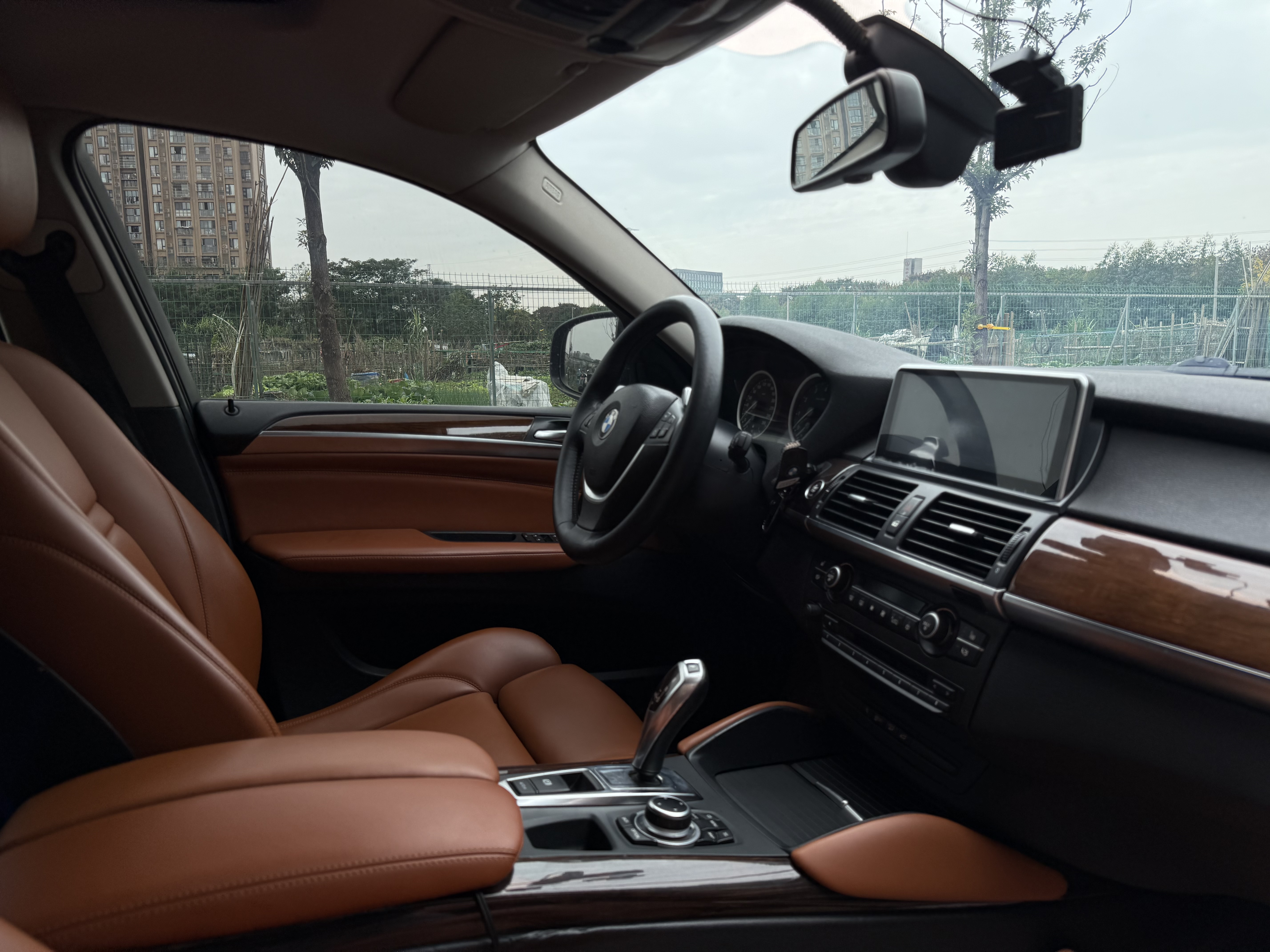 宝马 宝马X6 2011 汽车图片 #17