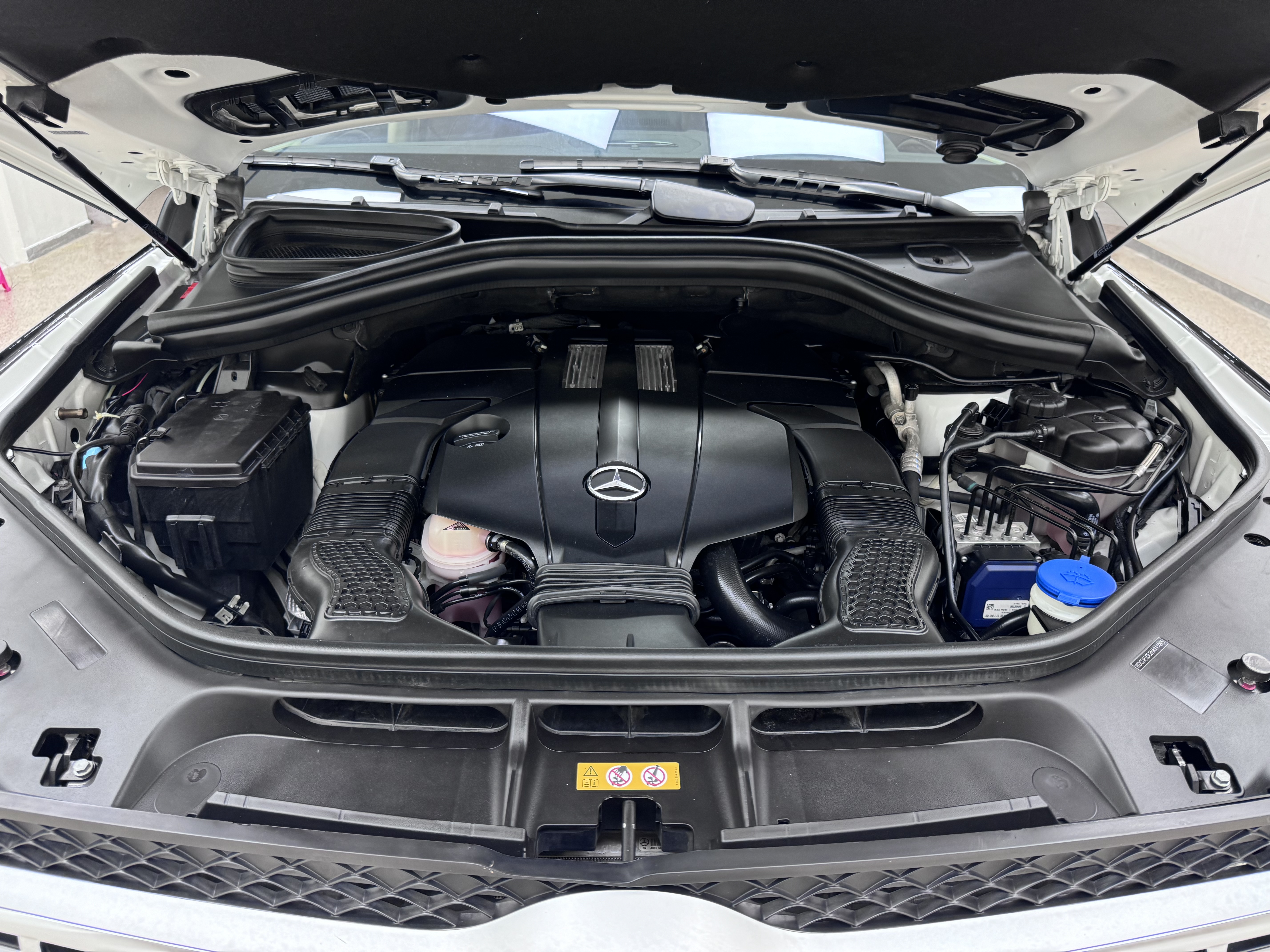 Mercedes-Benz GLS Class 2016 #17 Mercedes-Benz GLS Class 2016 car image #17