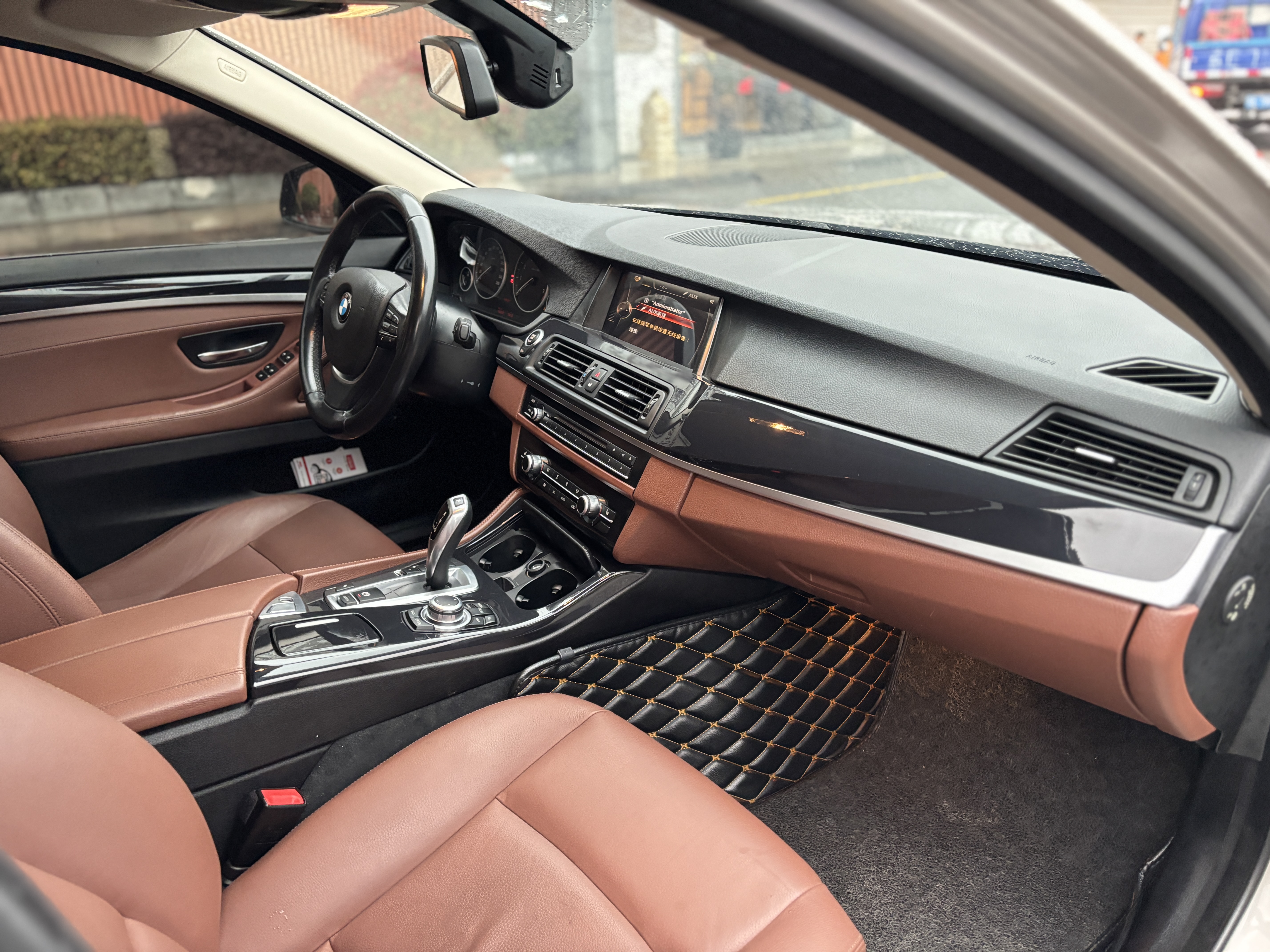 BMW 5 Series 2016 #17 BMW 5 Series 2016 car image #17