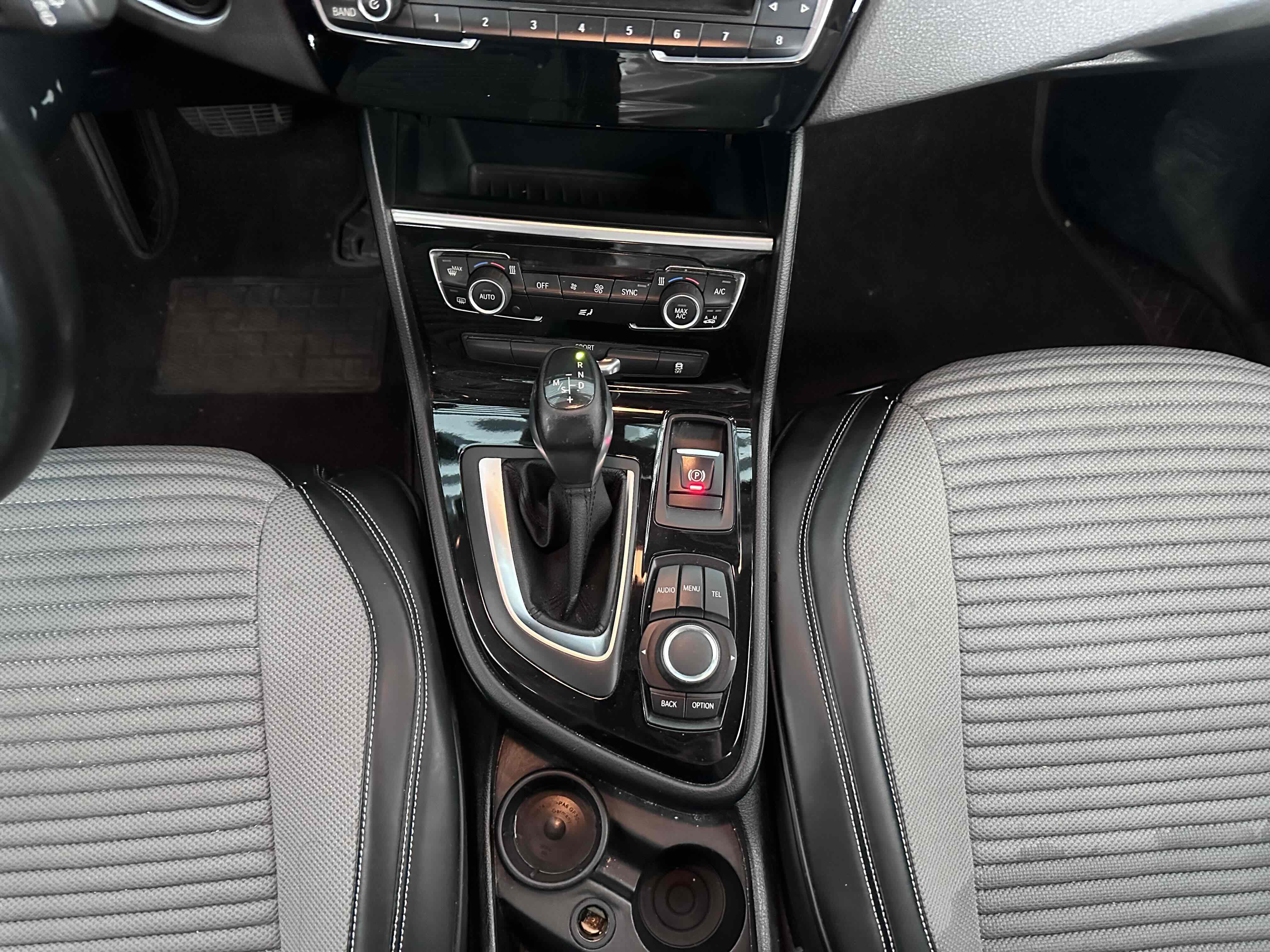 BMW 2 Series (Imported) 2015 car image #17