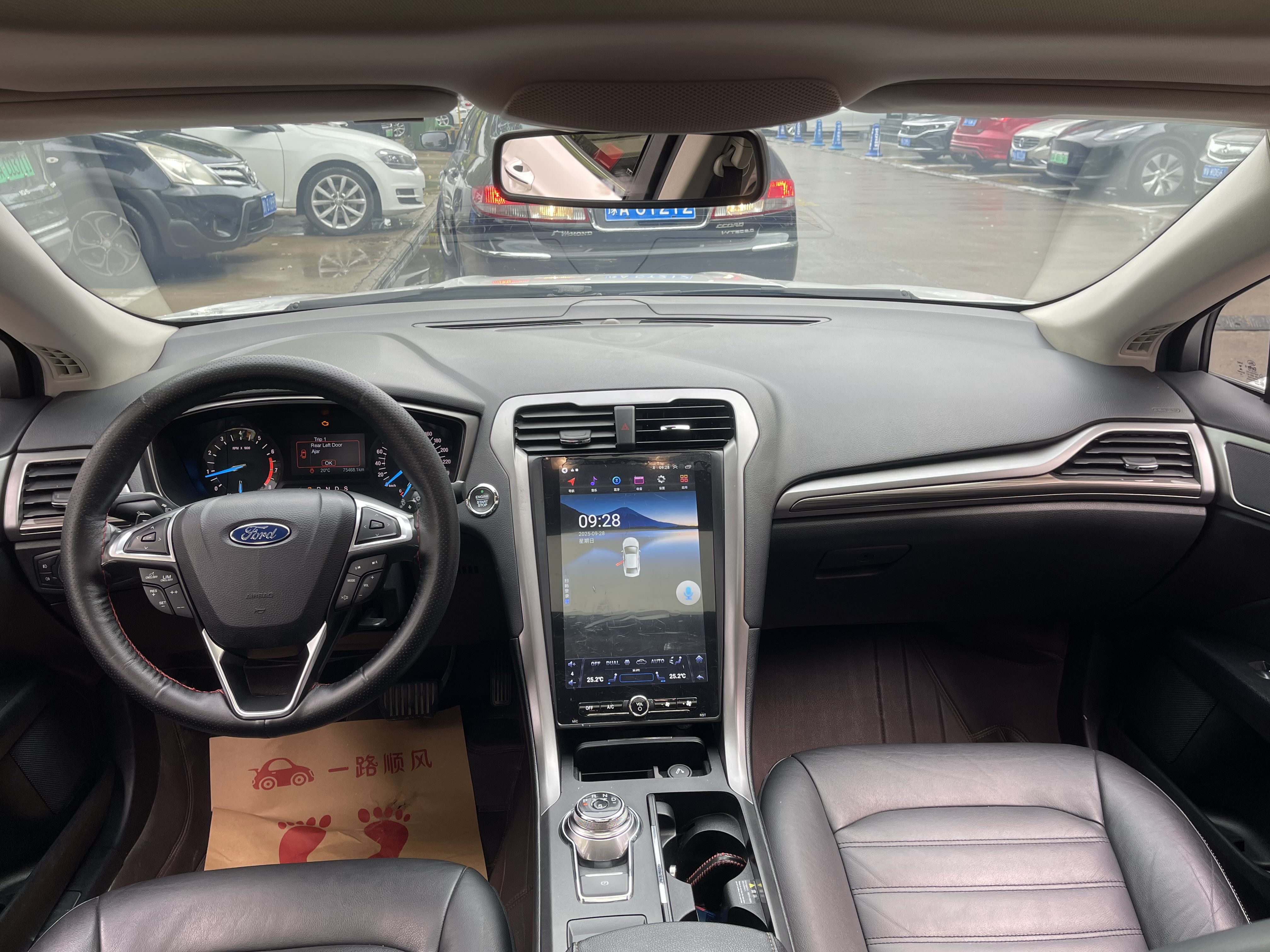 Ford Mondeo 2018 #17 Ford Mondeo 2018 car image #17