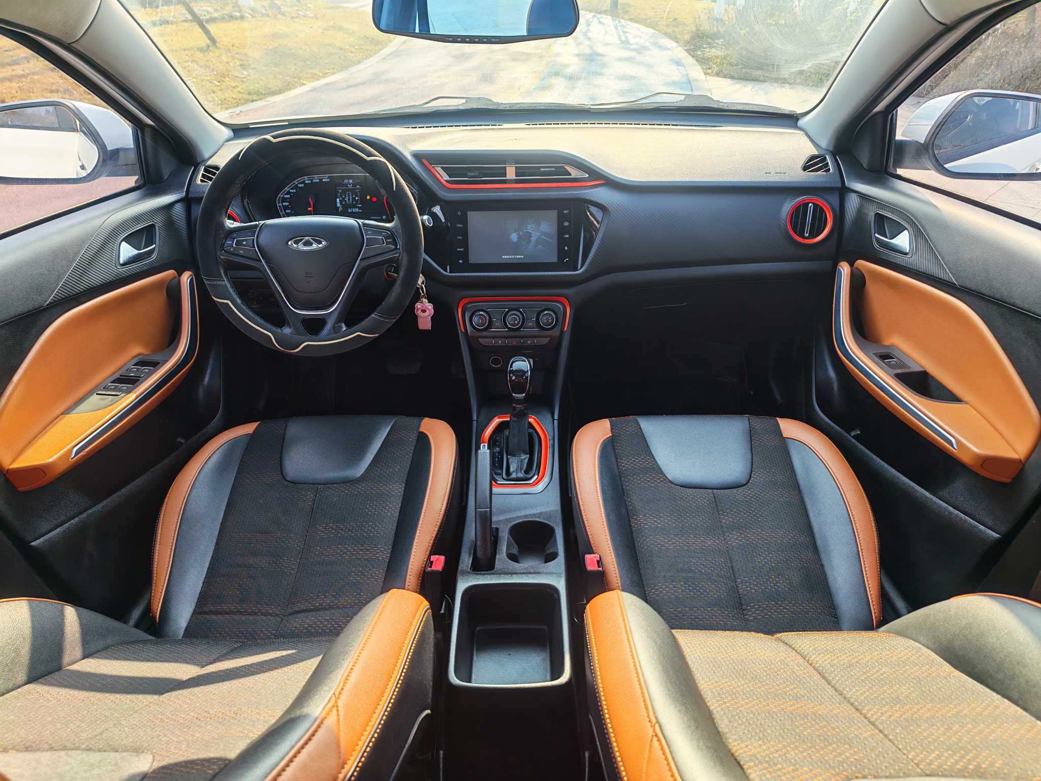 Chery 2018 immagine di auto #17