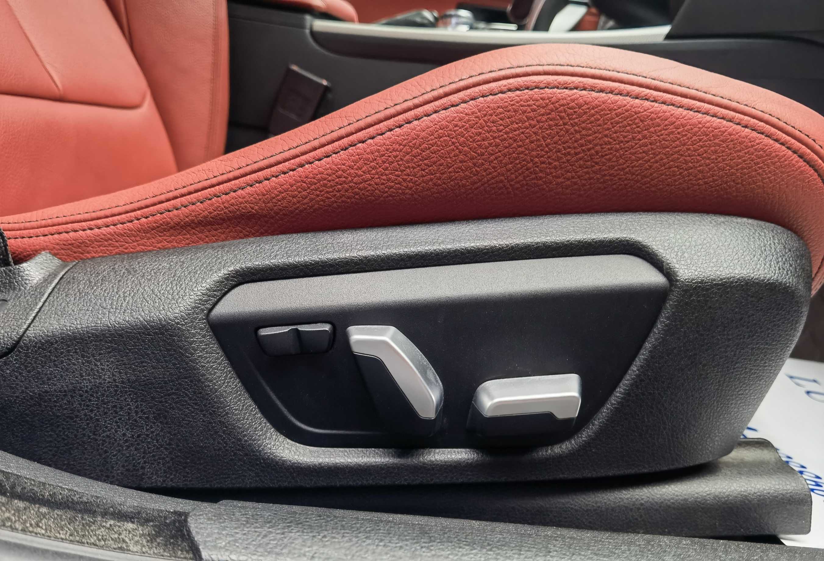 BMW 3 Series GT 2017 immagine di auto #17