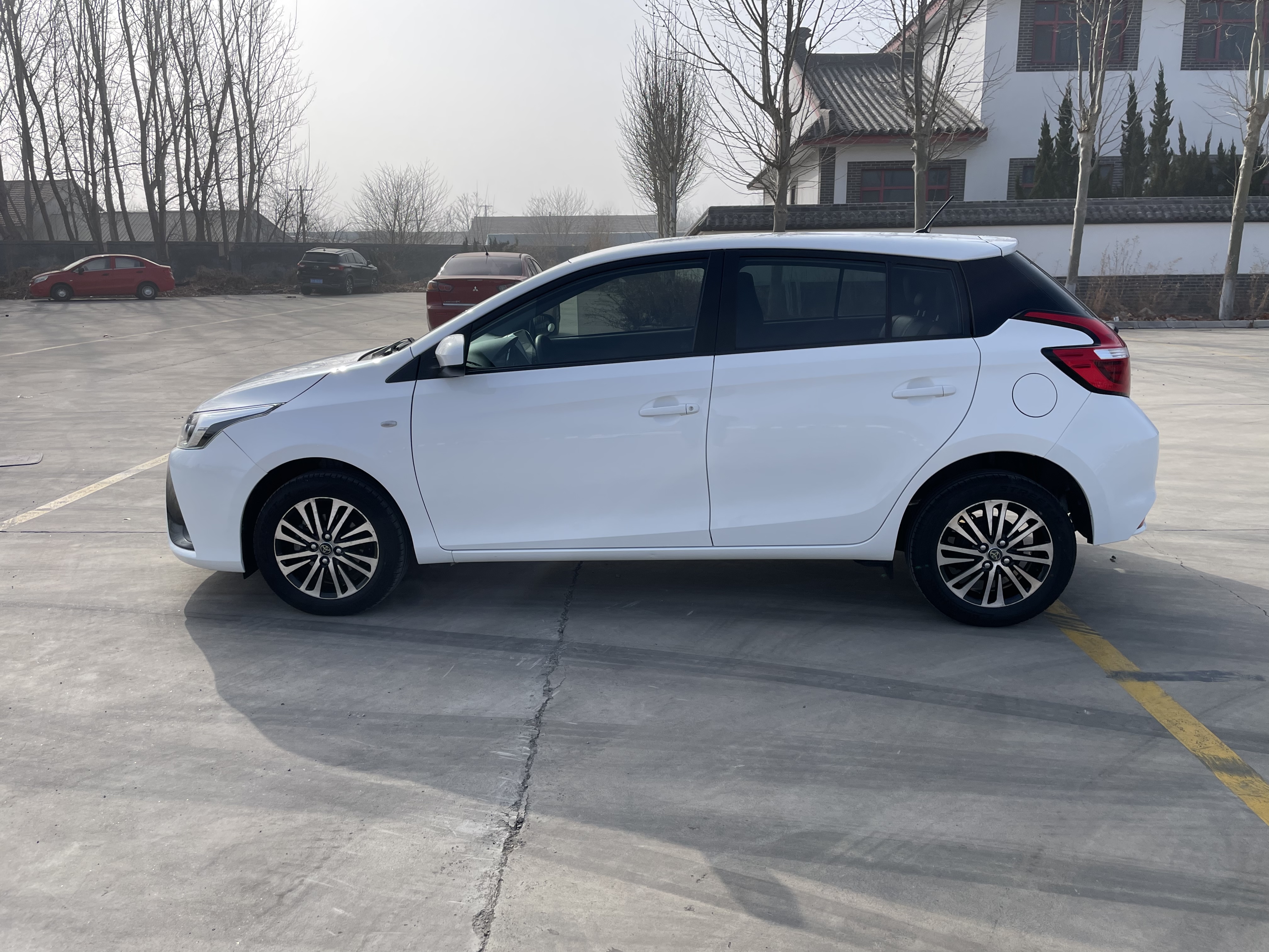 Yaris L Zhixuan 2018 car image #17