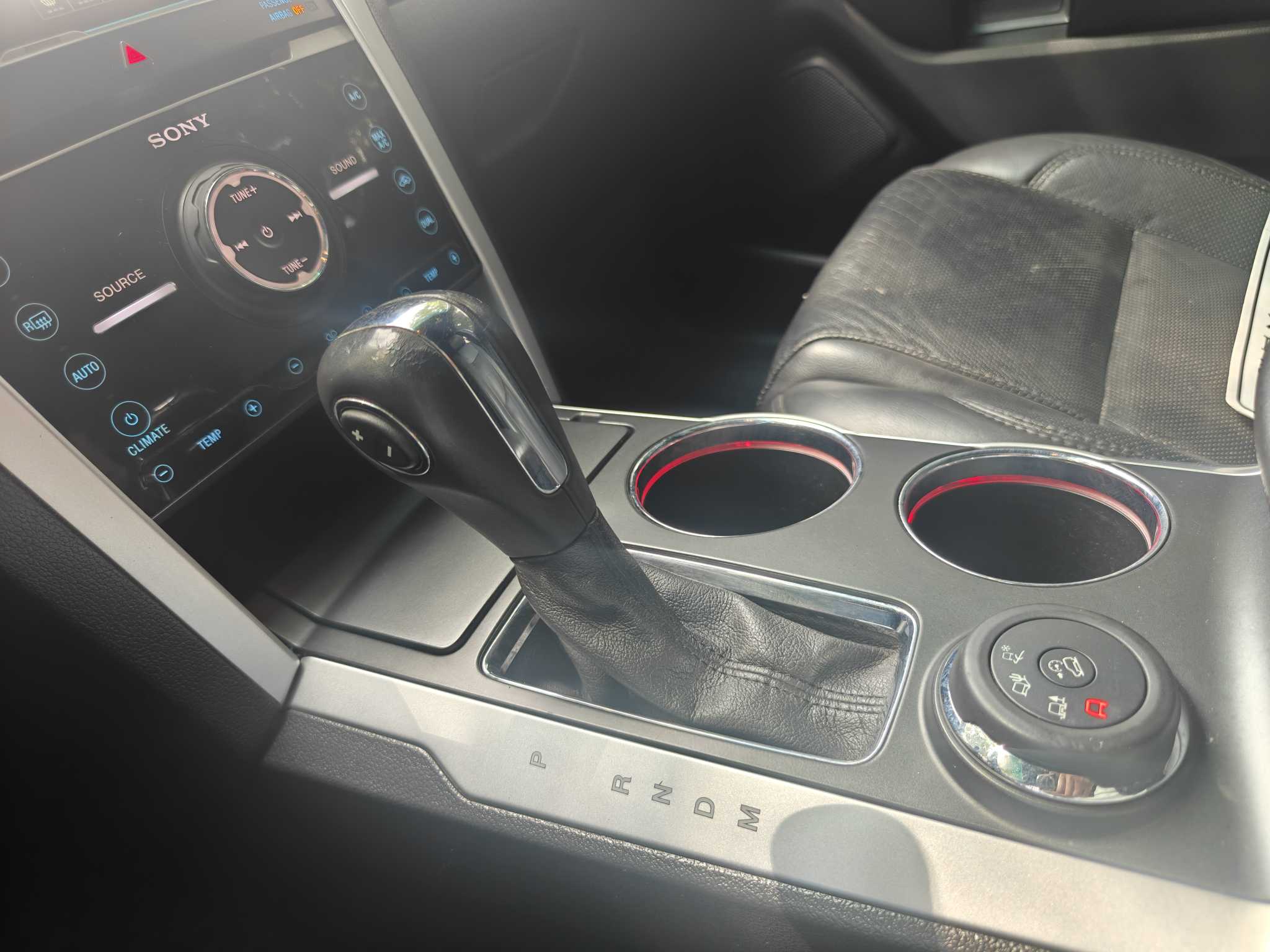 Ford Explorer (Imported) 2013 car image #17