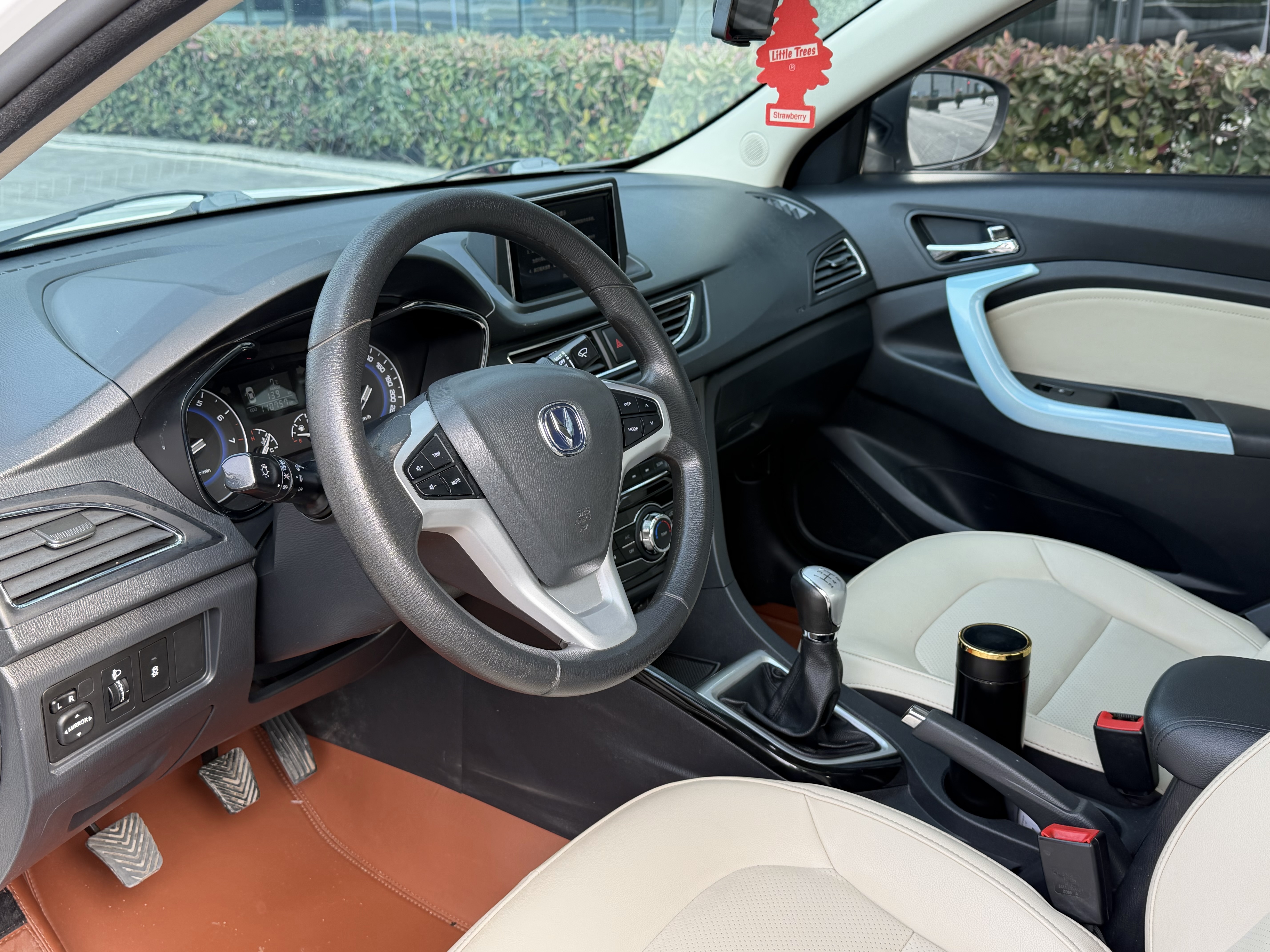 Volkswagen Alsvin V7 2016 #17 Volkswagen Alsvin V7 2016 car image #17