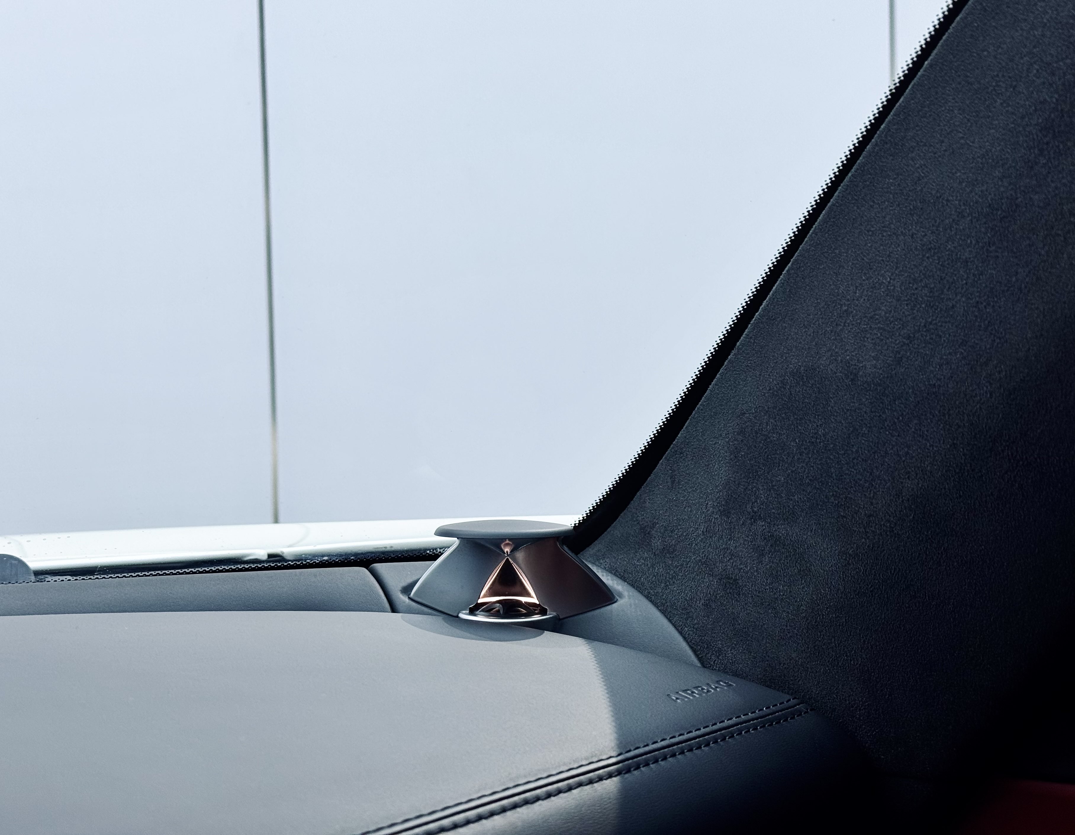 Mercedes-Benz SLS AMG 2012 car image #17