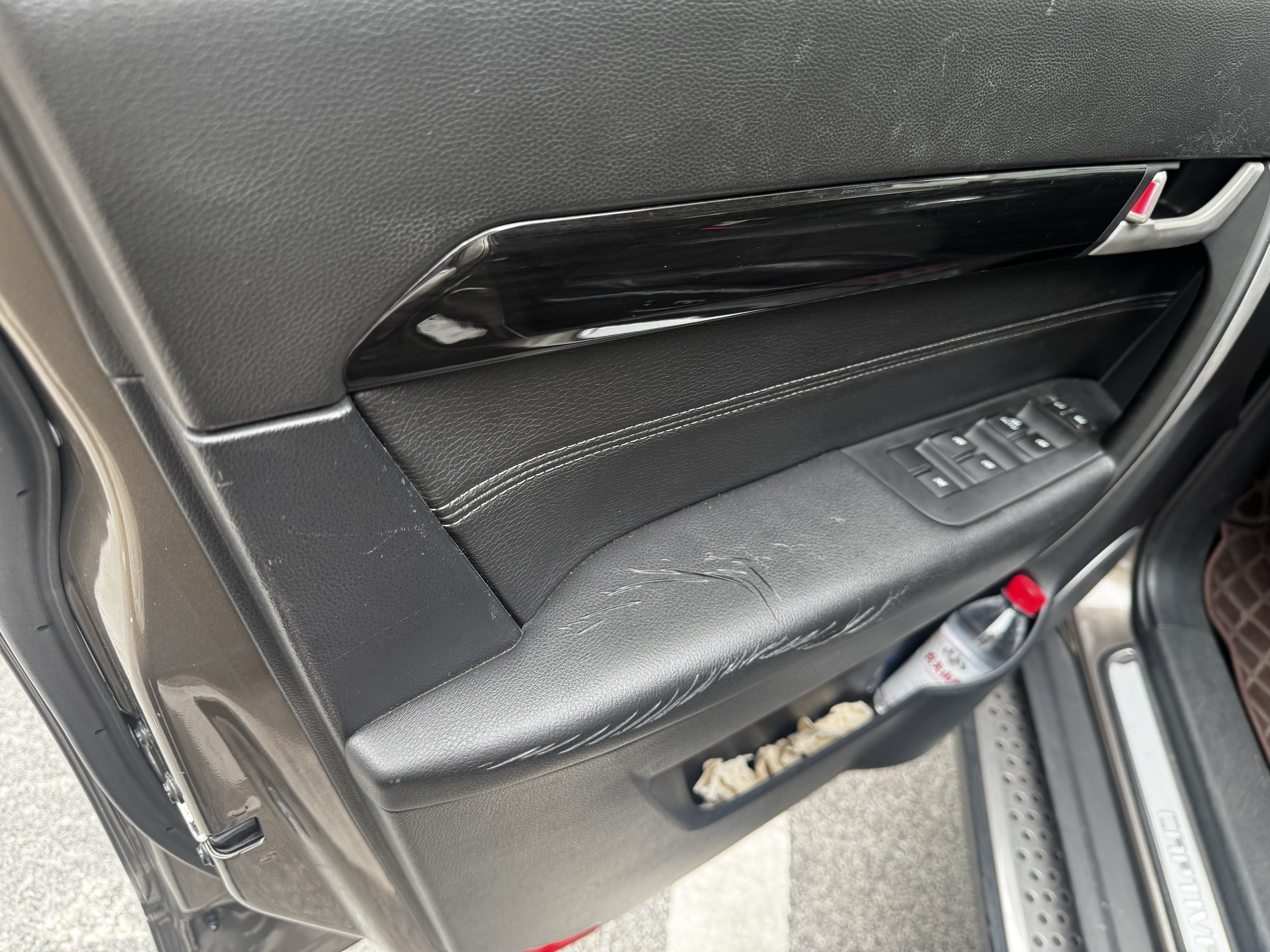 Chevrolet Captiva 2016 car image #17